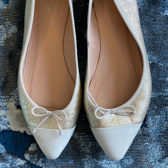 J. Crew gold metallic and cream ballet flats bow - Picture 2 of 8